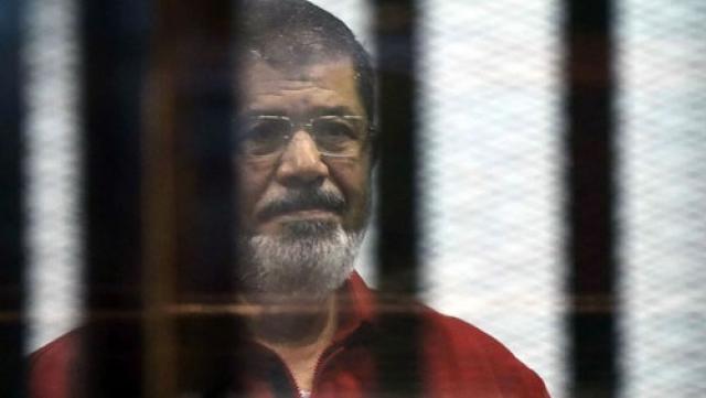 اليوم.. محاكمة مرسى وآخرين فى التخابر مع حماس