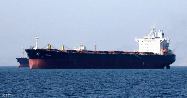 إيران تتحدى العقوبات الأميركية.. وتزود دولة عربية بالنفط