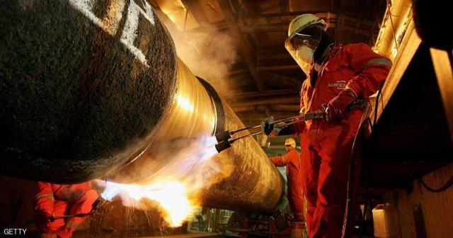 دراسة تكشف خطورة أبخرة اللحام .. وتربطها بمرض خبيث