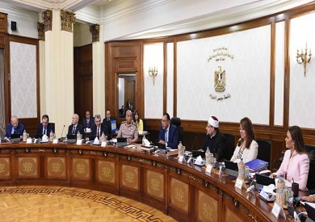 خلال الاجتماع