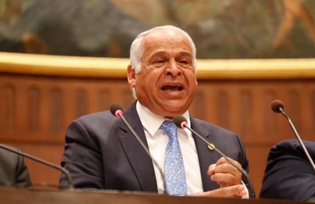 لجنة الانضباط ترفع عقوبة إيقاف فرج عامر