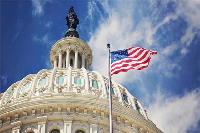 واشنطن بوست: الإدارة الأمريكية تخطط لفرض عقوبات اقتصادية على العراق