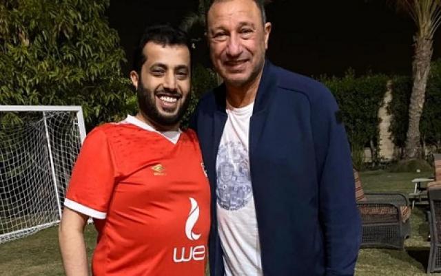 الأهلي يصدر بيانا رسميا للرد على تركي آل الشيخ