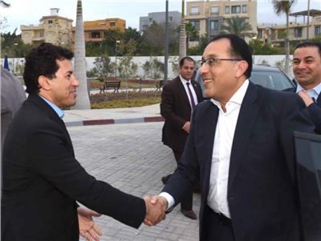 مدبولي يفتتح فرع نادي الجزيرة بمدينة السادس من أكتوبر