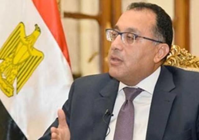 مدبولي يتفقد مشروع إنشاء القرى السياحية بالغردقة