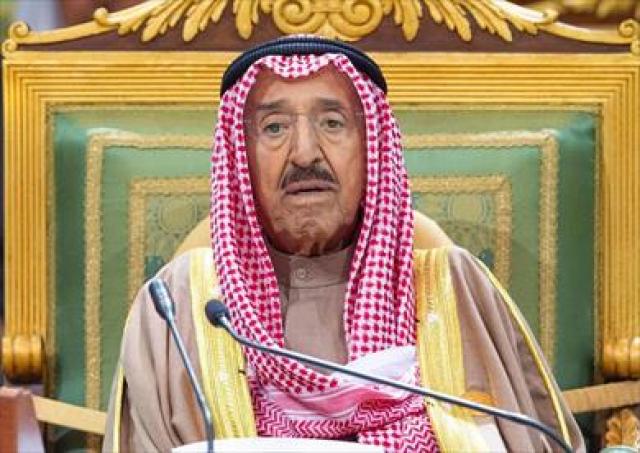 الكويت تدعو مواطنيها في القاهرة للتواصل مع السفارة لإعادتهم إلى البلاد