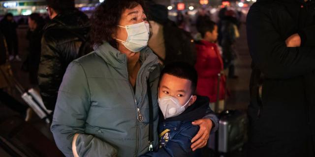 يؤثر على الصحة العقلية والجسدية.. كيف تبعد نفسك عن التوتر والقلق بسبب كورونا؟