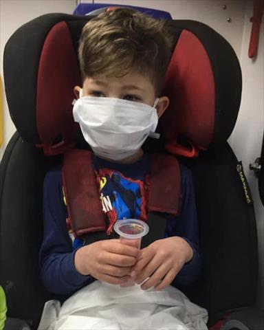 والدة طفل بريطاني مصاب بكورونا: أسوأ تجربة بحياتي والفيروس ليس مزحة