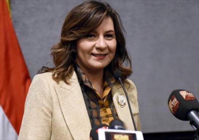 فيديو.. وزيرة الهجرة للمصريين العالقين في أستراليا: معلش وياريت تلتزموا بالقواعد