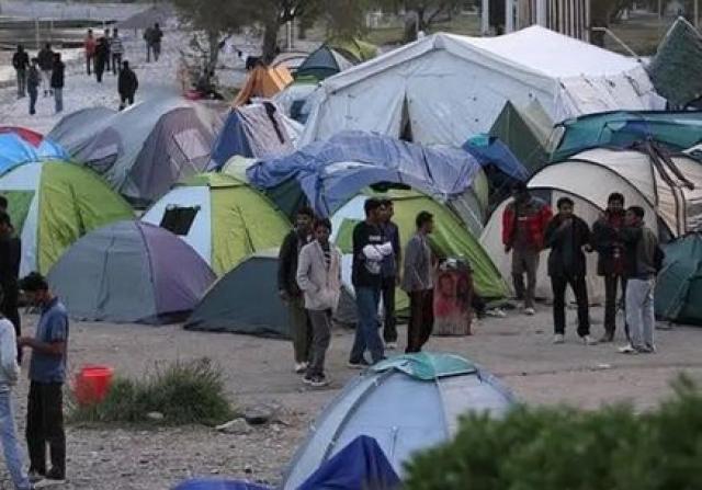 اليونان تسجل أول حالة إصابة بكورونا في مخيمات طالبي اللجوء