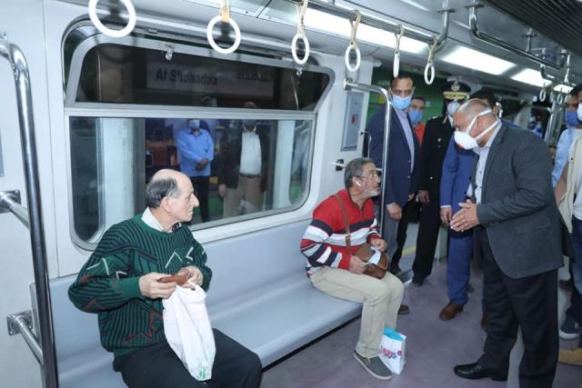 كامل الوزير: أعداد ركاب المترو والسكك الحديد في ازدياد.. والناس محتاجة توعية