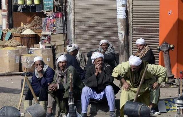 وزير القوى العاملة يكشف موعد بدء صرف منحة الـ500 جنيه للعمالة غير المنتظمة