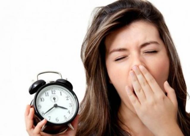 رغم عدم بذل مجهود.. لماذا نشعر بالتعب في الحجر المنزلي؟