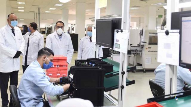 عاجل ميادين مصر رئيس الوزراء يتفقد مصنعين بالمنطقة الحرة العامة في مدينة الإسماعيلية