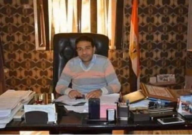 فيديو.. والد الشهيد محمد الحوفي: ربنا يصبرنا على رحيله