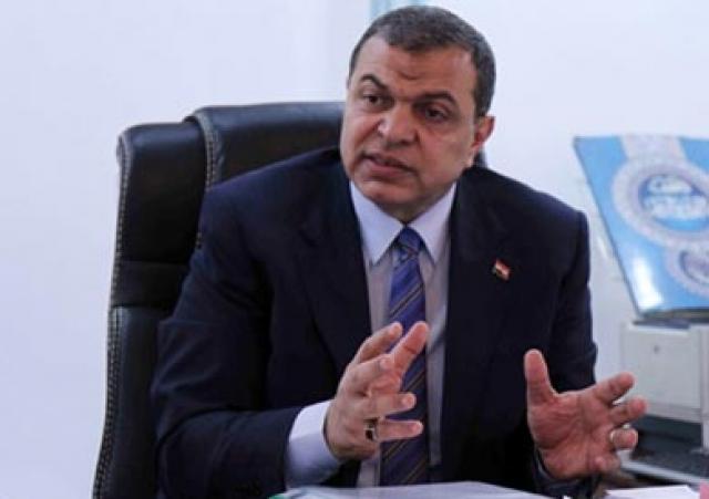 سعفان يتابع الإجراءات الاحترازية لـ 11500 عامل