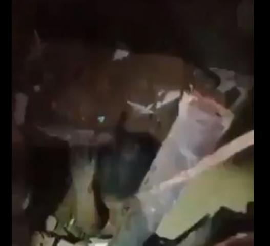 طفلة على قيد الحياة تحت الأنقاض فى بيروت