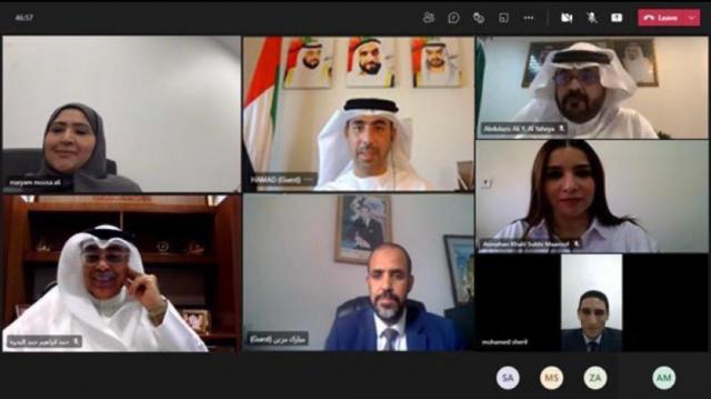 خلال المشاركة