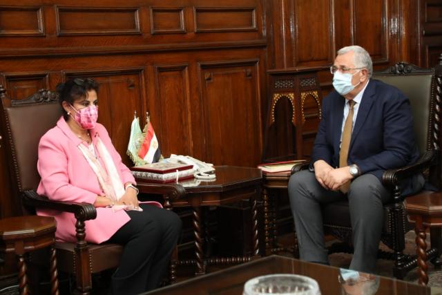 وزير الزراعة والمديرالاقليمى للايفاد