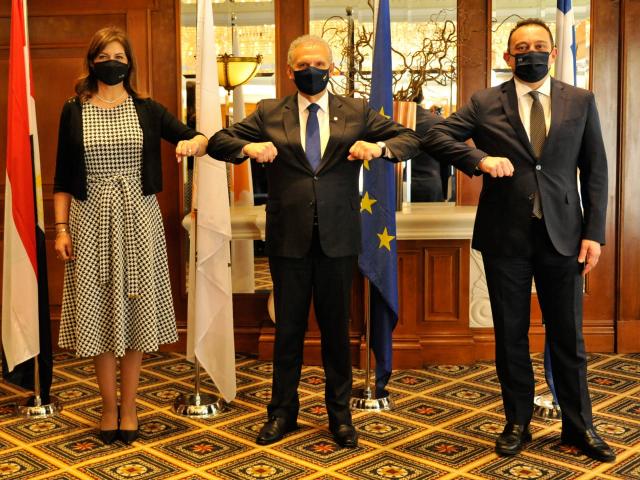 وزيرة الهجرة