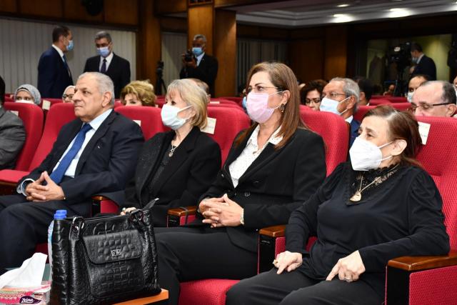 خلال حفل التأبين