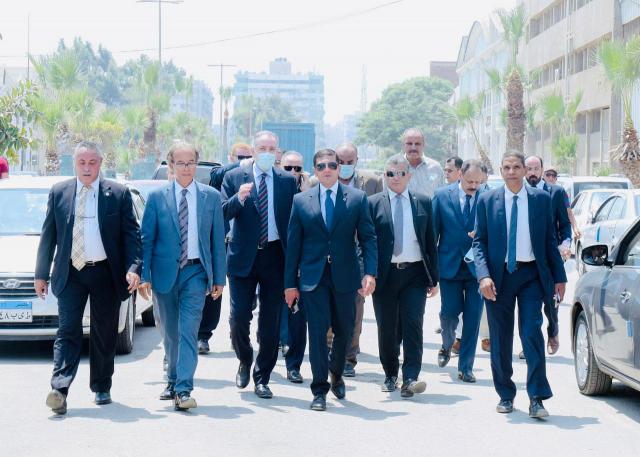 خلال الجولة