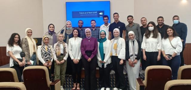 خلال الندوة