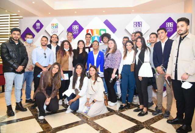 شباب الدارسين