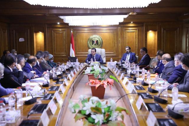 خلال الاجتماع