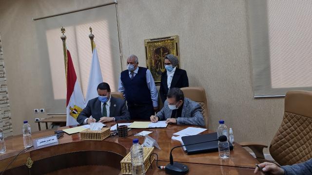 خلال البروتوكول