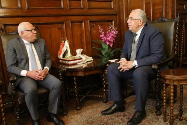 وزير الزراعة ومحافظ بور سعيد