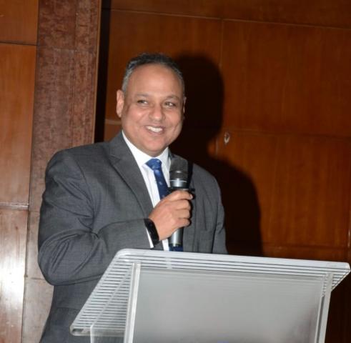 دكتور محمود صقر