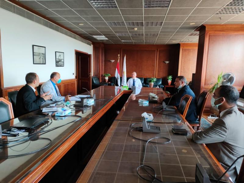 الرى :حملة كبرى لنظافة نهر النيل من الملوثات