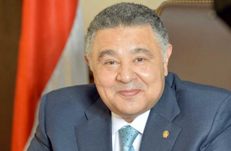 بأسعار رمزية ومجاناً للأطفال.. محافظ البحر الأحمر يحقق الحلم ويفتتح الشاطئ العام بتكلفة 60 مليون جنيه بالغردقة