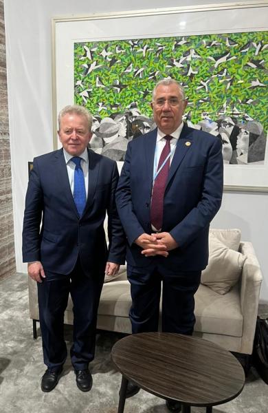 وزير الزراعة يبحث مع المفوض الزراعي الاوروبي تعزيز علاقات التعاون بين مصر ودول الاتحاد الاوروبي