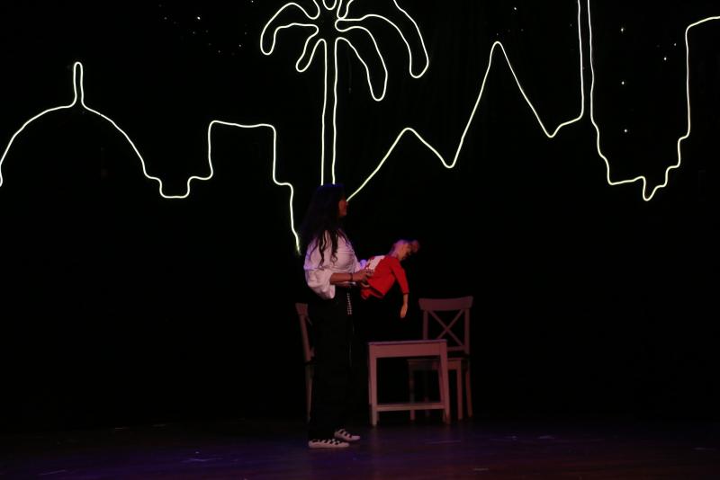 تحت رعاية وبحضور وزيرة الثقافة.. أطفال مبادرة ”ابني أديباً” لتنسيقية شباب الأحزاب والسياسيين يقدمون العرض المسرحي ”فلوسك ايه؟” بالهناجر