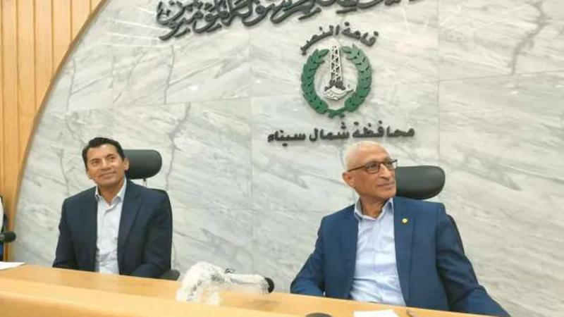 وزير الرياضة ومحافظ شمال سيناء يوقعان اتفاقية تعاون لتطوير الكوادر الطبية