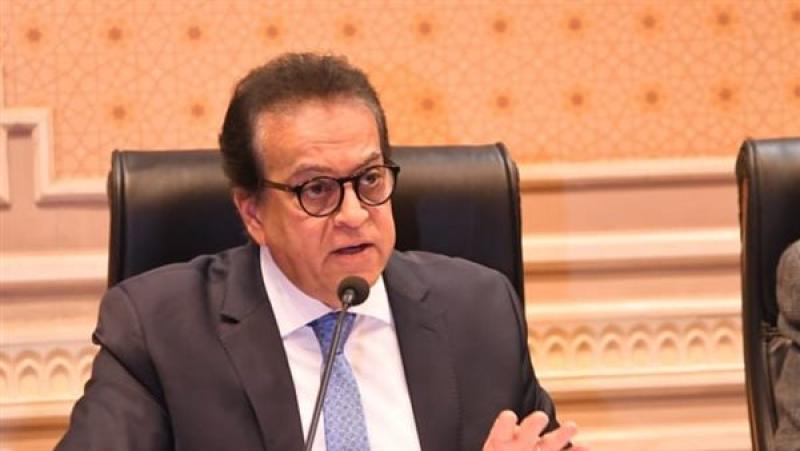 عاجل.. وزير الصحة: الدولة لن تصدر قوانين تضر بالأطباء