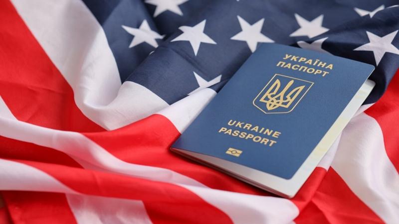 الولايات المتحدة تعلق برنامجا لاستقبال اللاجئين من أوكرانيا