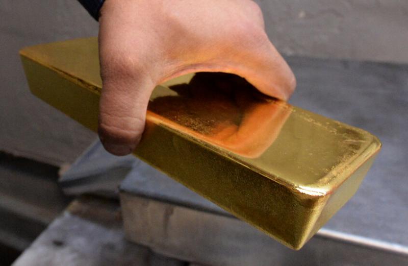 مفاجأة.. ارتفاع الذهب مع ضعف الدولار