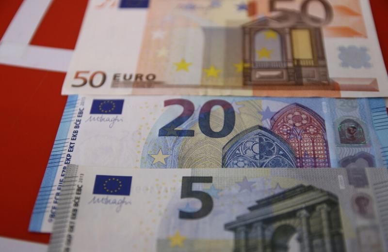 فرنسا تتصدر قائمة شركاء روسيا التجاريين في الاتحاد الأوروبي