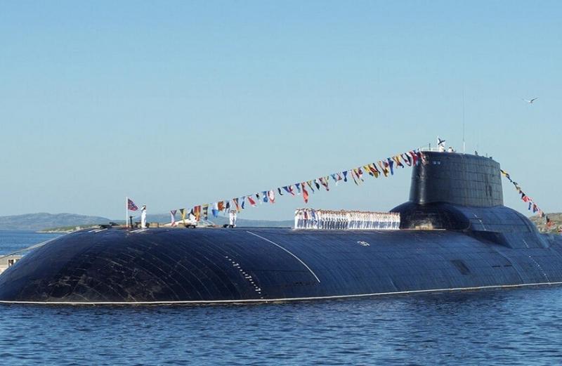 أكبر غواصة صاروخية نووية في العالم تتحول إلى متحف