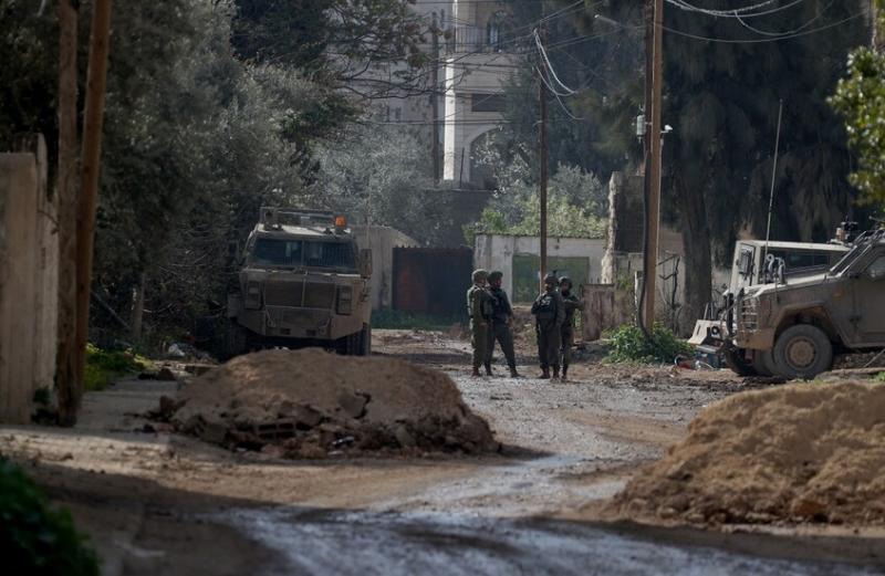 تصعيد إسرائيلي في الضفة الغربية يفاقم معاناة الفلسطينيين في أول أيام عيد الفطر