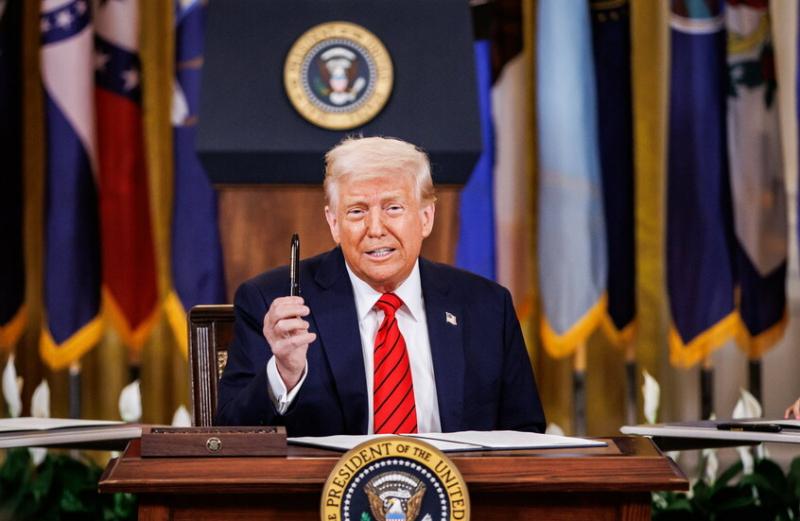 ترامب يضيق الخناق على صادرات النفط الفنزويلية