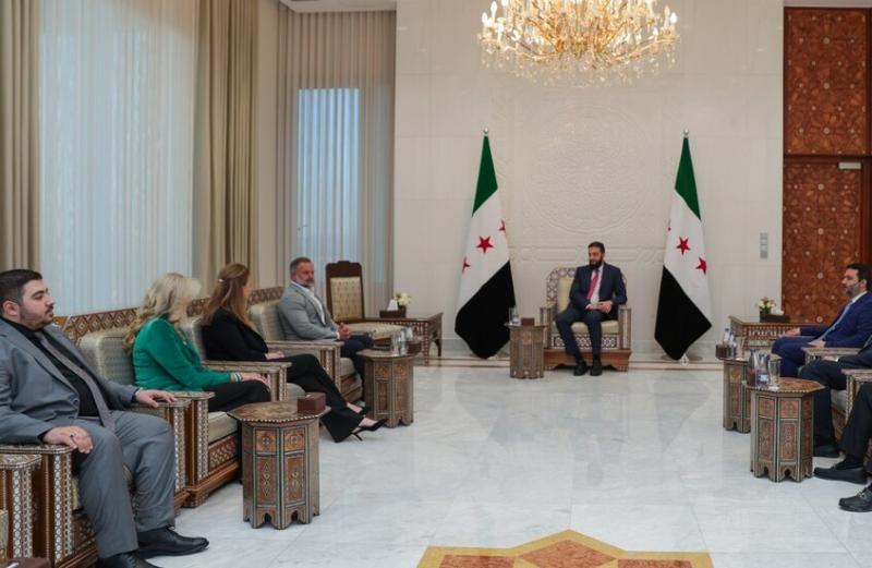 عضو بالكونغرس الأمريكي: الشرع أبدى انفتاحا على تحسين العلاقات مع إسرائيل