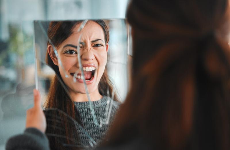 احذر.. علامة في العين تنبئ بخطر الإصابة بالفصام