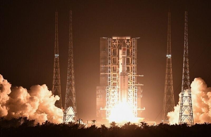 الصين.. تطوير مكونات لصاروخ فضائي فائق الثقل