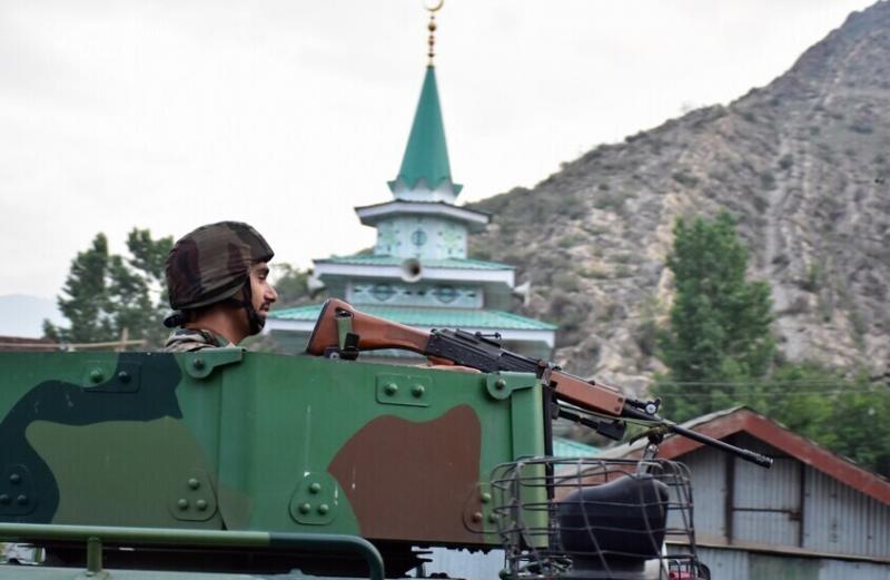 انفجار في مدينة لاهور شرقي باكستان والدفاعات الجوية تسقط مسيرة هندية