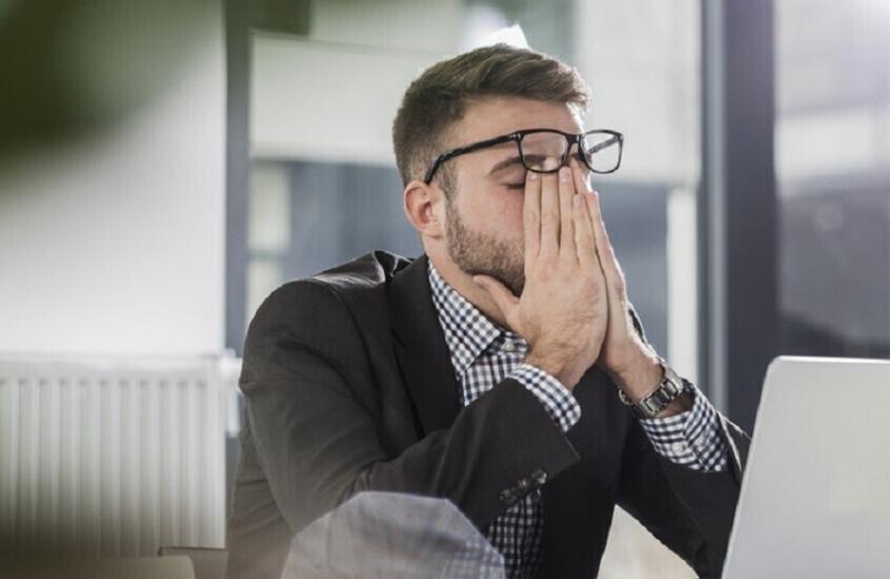 أعراض التعب المزمن وكيفية التعامل معه