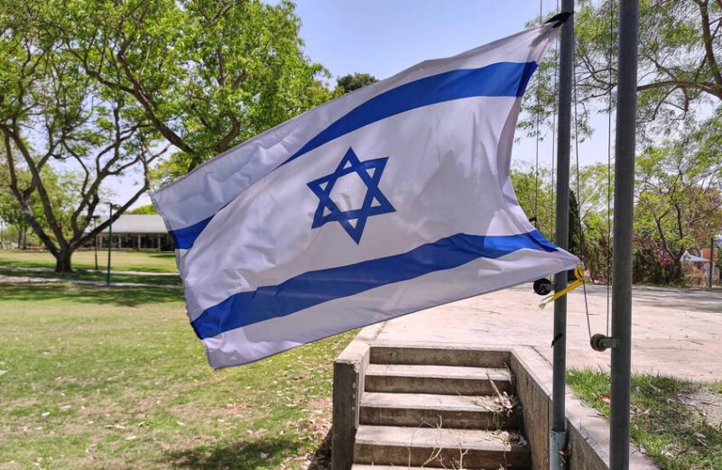 ساعر يشن هجوما على غولان وأولمرت ويتهمهما بالمشاركة بالحرب ضد إسرائيل